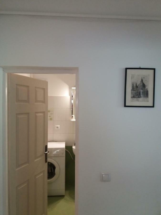 Charming Downtown Studio บราชอฟ ภายนอก รูปภาพ
